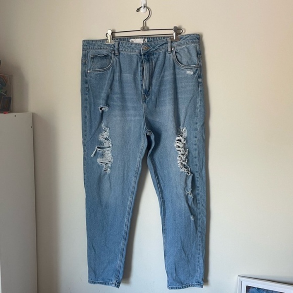 Refuge Denim Light Blue Ripped Mom Jeans size 15